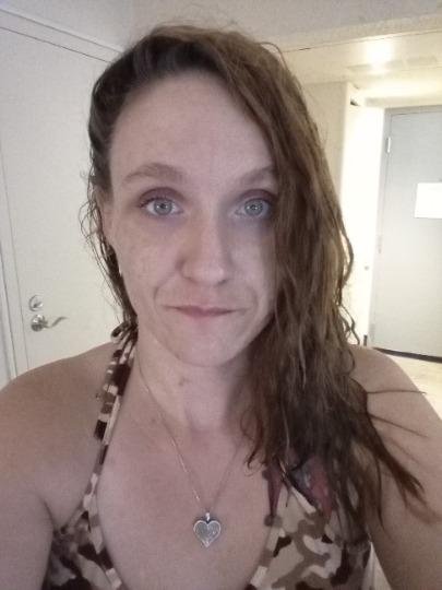 I do what your wife wont, I'm the naughty sexy woman you need