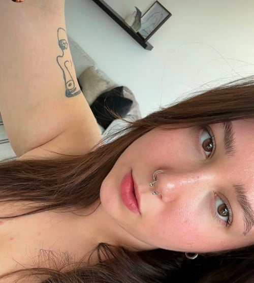 I’M VERY NAUGHTY AND I’M AVAILABLE FOR HOOKUP PAYMENT IN CASH