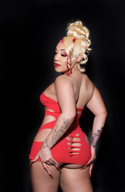 NEW IN TOWN 🤩 CUM SEE ME 😛 SENSUAL 💦 MIXED MAMi 💋