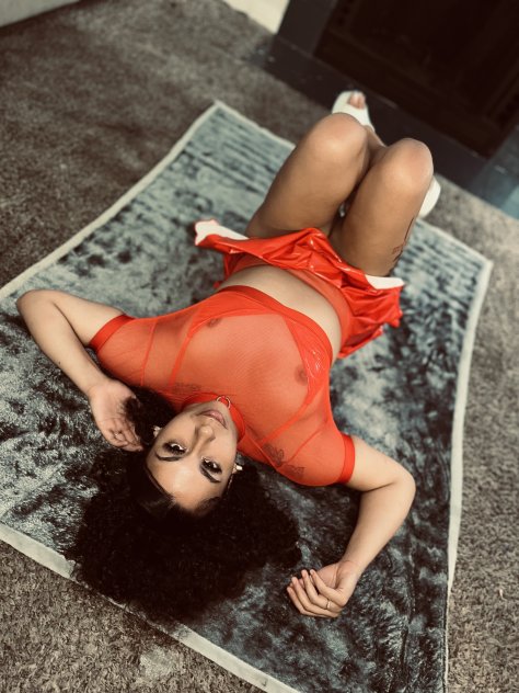 Sensual Seductive Playmate 🔥🙈