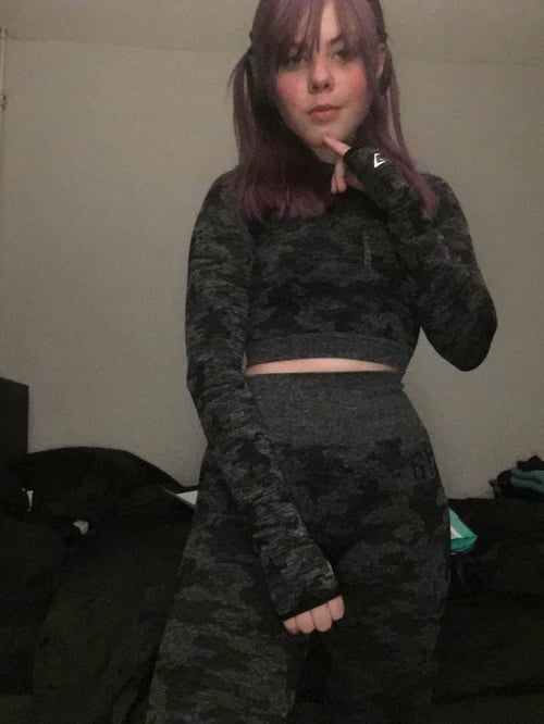 Naughty donna is a dick lover I’m always horny 🍆🍑