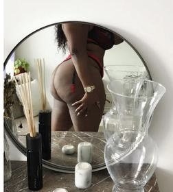 Complimentary massage with half hour hour service available ❤️😇