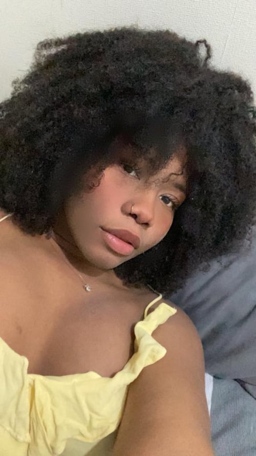 I’m down and available for hookup.. I’ll do both incall and outcall