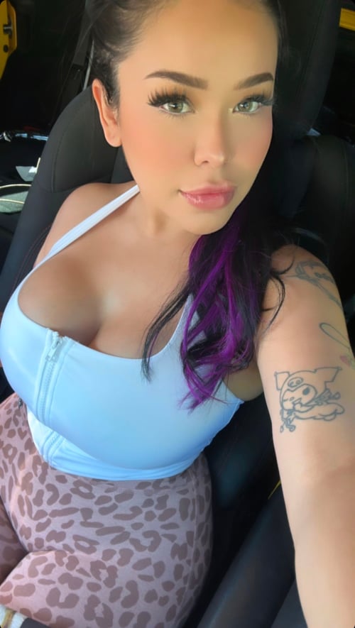 Snapchat:zeezahs_bites👅🍆💋i squirt 💦 and ready for fun
