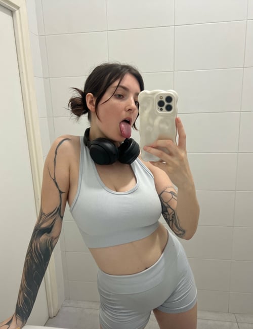 😻👅Fetish Friendly😻👅Smooth Boobs Rubbing😻👅Excellent Attitude😻👅Independent