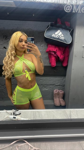 New visiting the area ❤️👅💦 Available Specials”