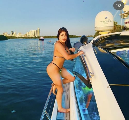 100% independent GREEK GODDESS MASSAGE QUEEN COME RELAX WITH ME 🍑
