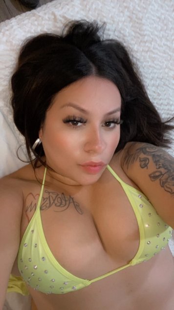 SEXY LATINA
