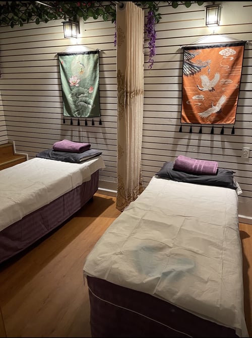 Body To Body Massage Therapy/ Body Waxing