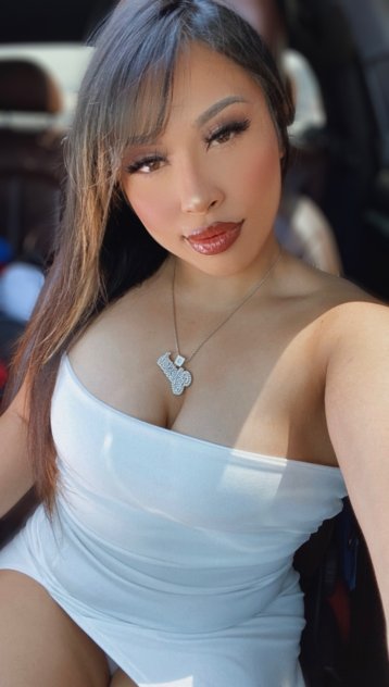 Sexy Asian Latina Babe! REAL & REVIEWED