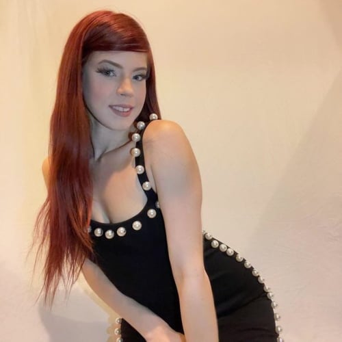 NEW GIRL IN TOWN!๐ฆ Sexy Redhead Spiner, Let the Water Park come to Uโค