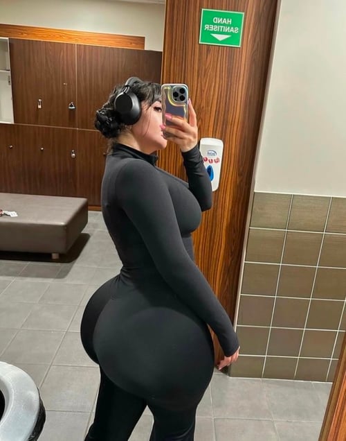 Let’s create a romantic escapade that will connect your mind, spirit & body 👅