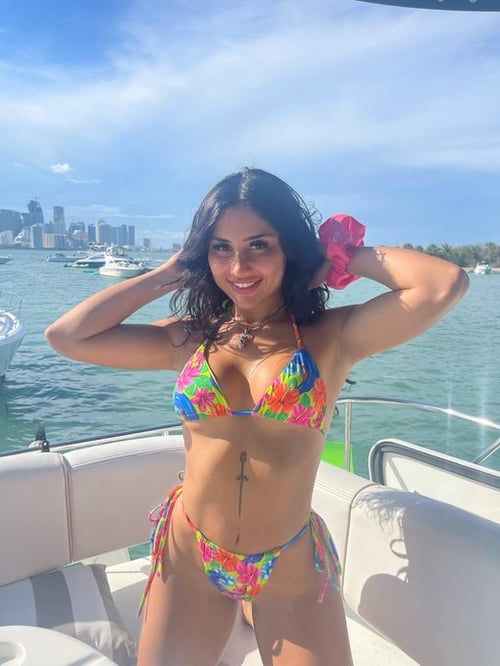 Andi baby, your naughty sex toy use me as you want pappies 👅💋💦 🥰🤫number (94