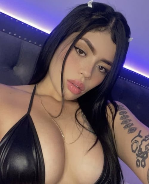 Do you want a Verified premium Escort. Hi! Alexi is here to offer you!