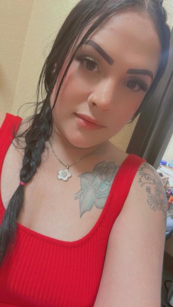 Colombianita Disponible