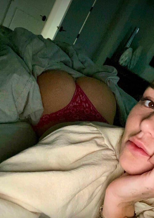 Down to fuck 😈🍑🍆