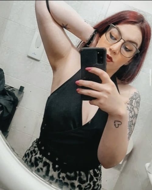 💕I’m available for meet-up, out&in add on snapchat@foreversexy312