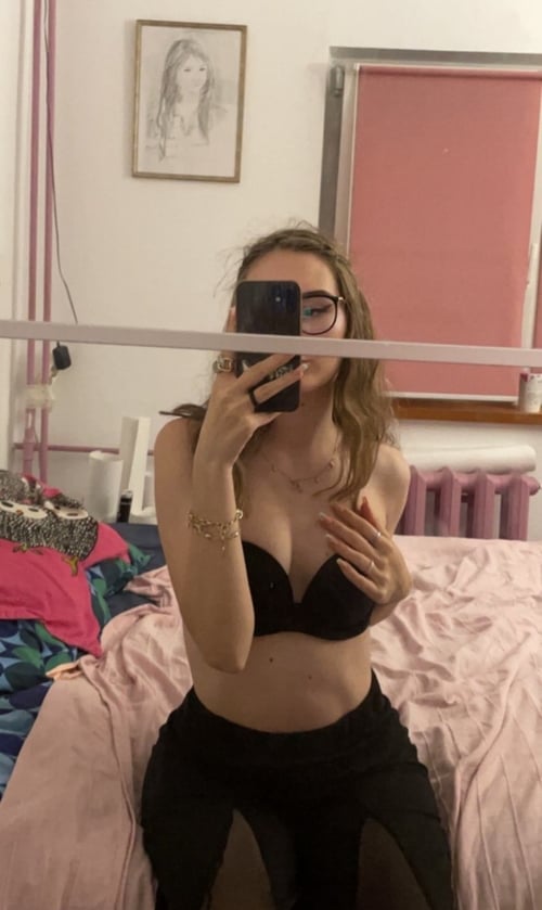 I'M AVAILABLE FOR MEETUP/PICS & VIDEOS HMU 💦👅