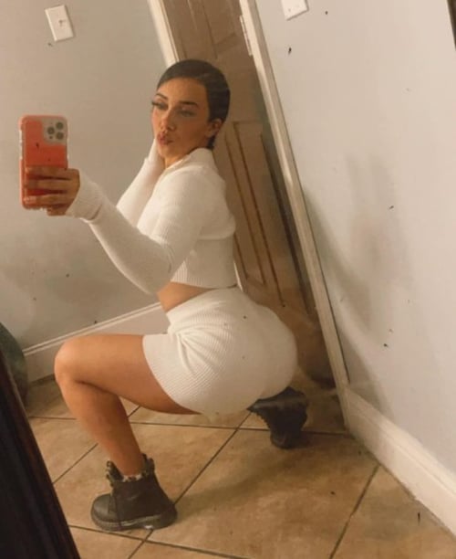 FaceTime sex🥵sell hot pic and video💦I’m available for physical sex🥵