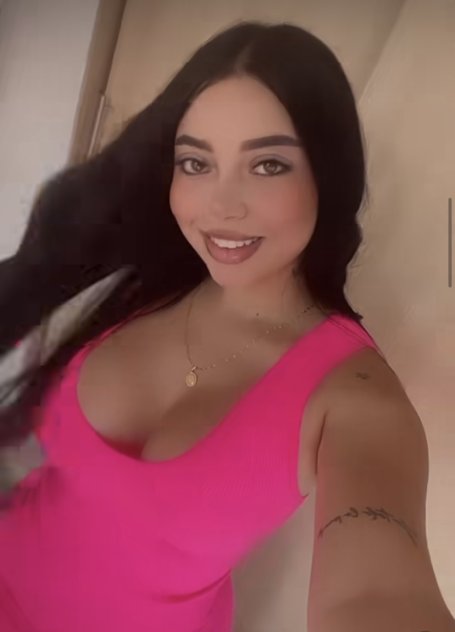 I’m available for both incall and outcall service ❤️😘