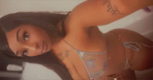 Passionate busty playmate💋