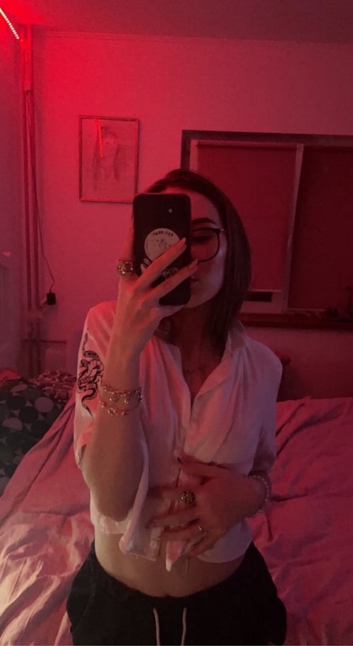 Hi I am sexy🌷 I will make you feel happy😘 Snap(gif_ty5) text +1 209-645-7626