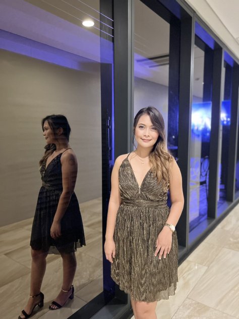 Beautiful Filipina Goddess available for you 😉