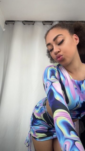 I’m available meetup and FaceTime
