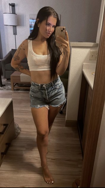 Unforgettable Ukrainian Luxury Companion visiting Boston