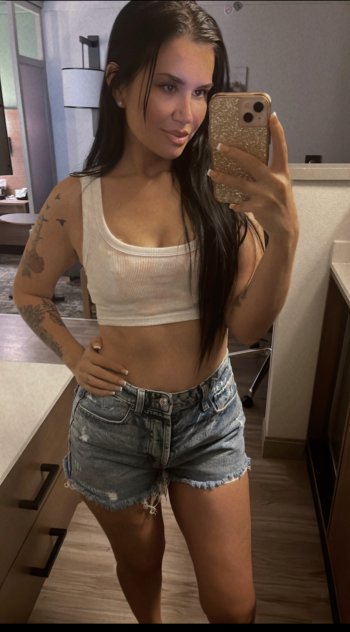 Unforgettable Ukrainian Luxury Companion visiting Boston