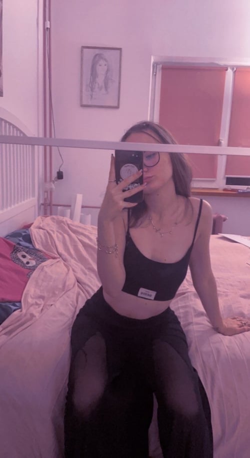 Hi I am sexy🌷 I will make you feel happy😘 Snap(gif_ty5) text +1 209-645-7626