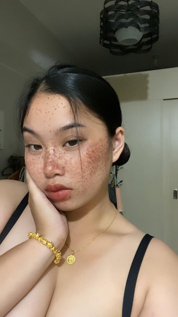 Sexy curvy Filipina lady available 🌸🌹