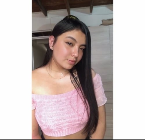Your favorite sexy girl😍😘