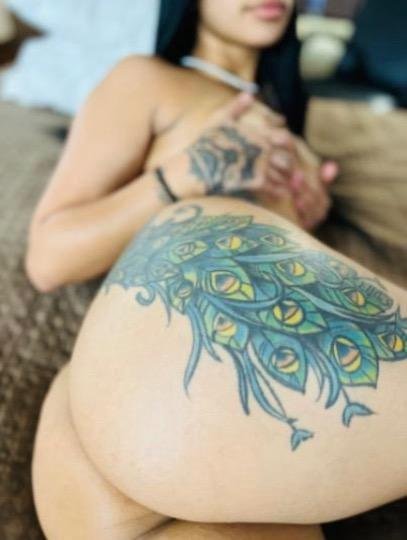 HOLA MI AMOR CHICA CALIENTE CUMPLIRE TODAS TUS FANTASIAS MI AMOR LLAMA
