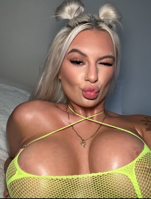 VERY NASTY ESCORT GIRL IN TOWN 💋✅✅🔞👅👅💦