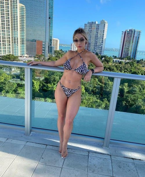 I am not a prostitute i am here for a serious relationship only(Older Men Alone)