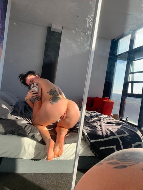Hot Sexy Brunette 👱♀️wants Raw Sex👅💦😝🍑Hookup: hit me on snap @a_da1260 or insta @tijani6122