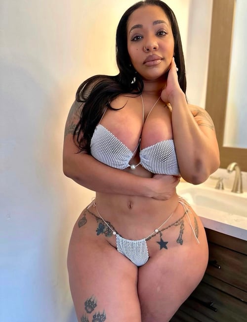 SWEET GIRL 🍆💦🍑 AVAILABLE FOR BOTH INCALL / OUTCALL