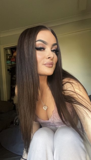 I SELL MY HOT VIDEOS AND FACETIME FUN AT LOW RATE