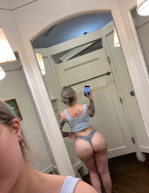 Looking for an amazing time, or perhaps something sensual and kinky?💋🍑🍆💦