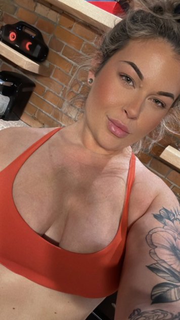 💦 SIMPLY Amazing 🤩💦Soft Boobs💦✅💯Real 💯 👅 Sweet Treat💎420 Frien