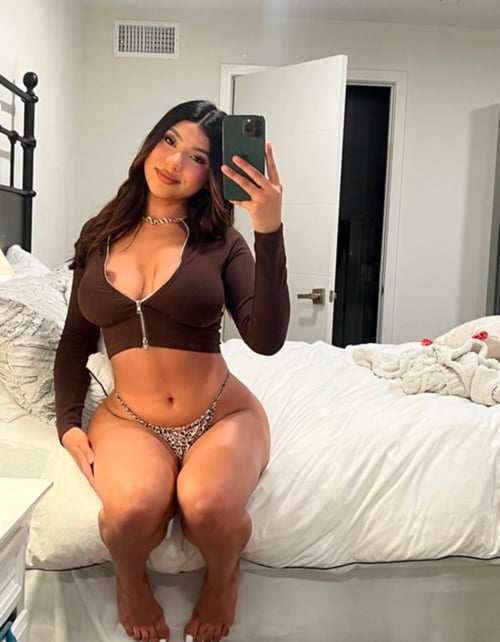 🍑🍆I OFFER 💕INCALL,OUTCALL.HOME and HOTEL 🏨SERVICES🥰CAR DATE,GREEK ,BBJ