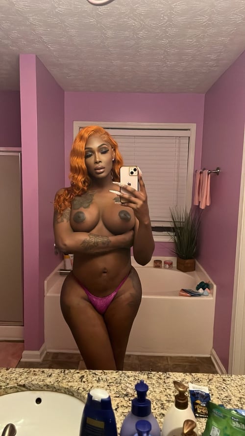 BLACK TRANS QUEEN Available 24/7 down for hookup