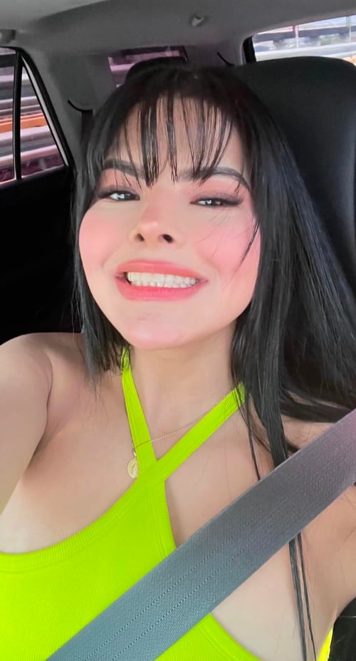 HMU for Hookup and contents 4 sale🍑 🍆💦insta:bigmariah0177 Text📞:2819328911