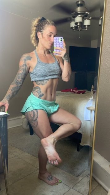 I do FaceTime 🌵💋✅fun and selling my hot🔥🔥 🥵 videos at best rate💰😊add