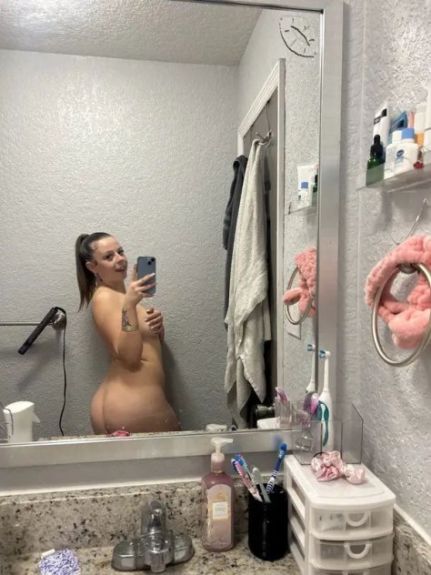 SexyMira
