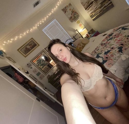 I’m available for hookup services