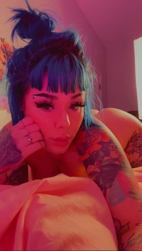 Sexy babe 🥰💋 ❤ Juicy and yummy 🍑🍆💦 Telegram :Melissa_kelly0