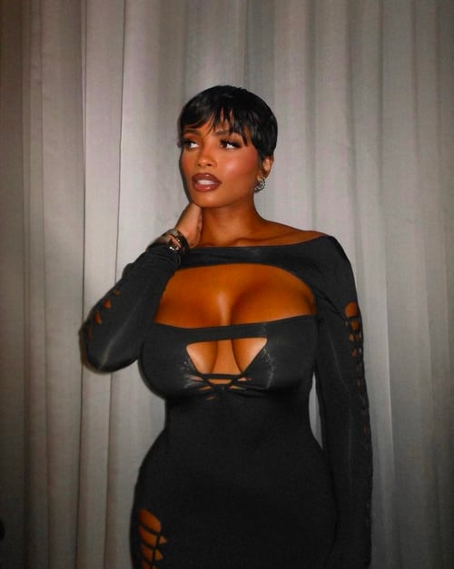 Sweet Sexy Submissive Exclusive 24/7 Incall/Outcall Escort And Masseuse Services
