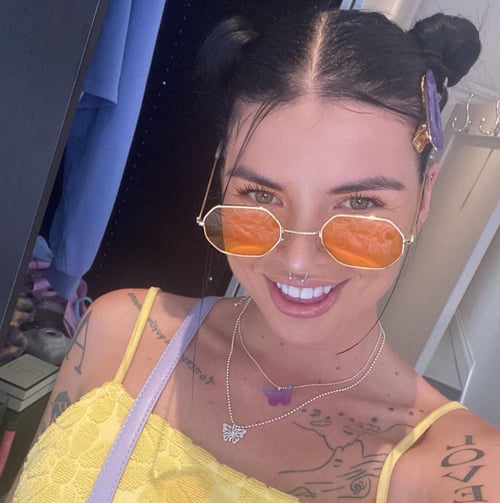 I’m 💯 honest and sincere lady you’d ever love to meet 😍 I’m available all day